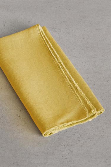 NAPKIN 01 - Mid-yellow by Zara