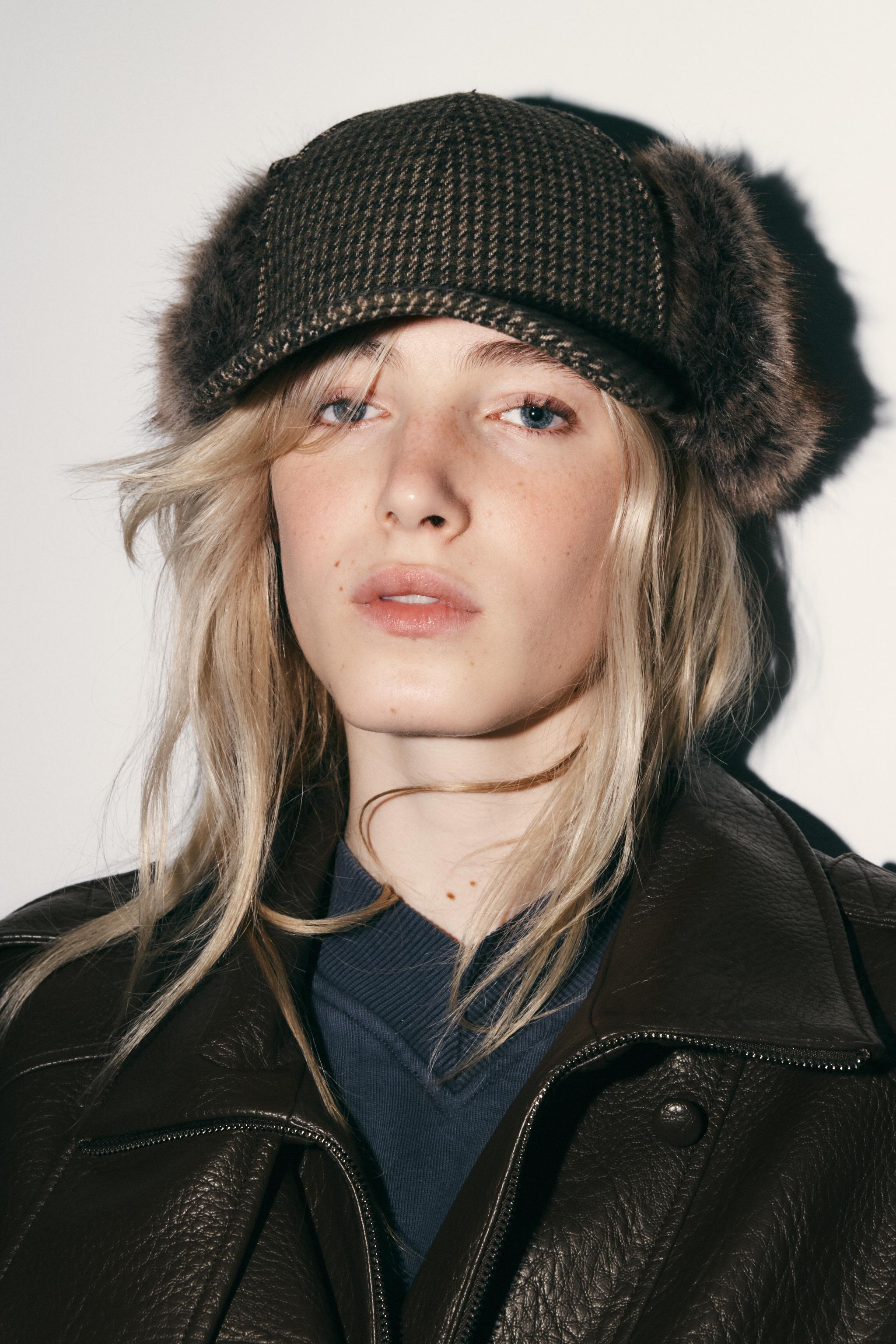 ウール製チェック柄イヤーマフキャップ - ブラウン | ZARA Japan / 日本