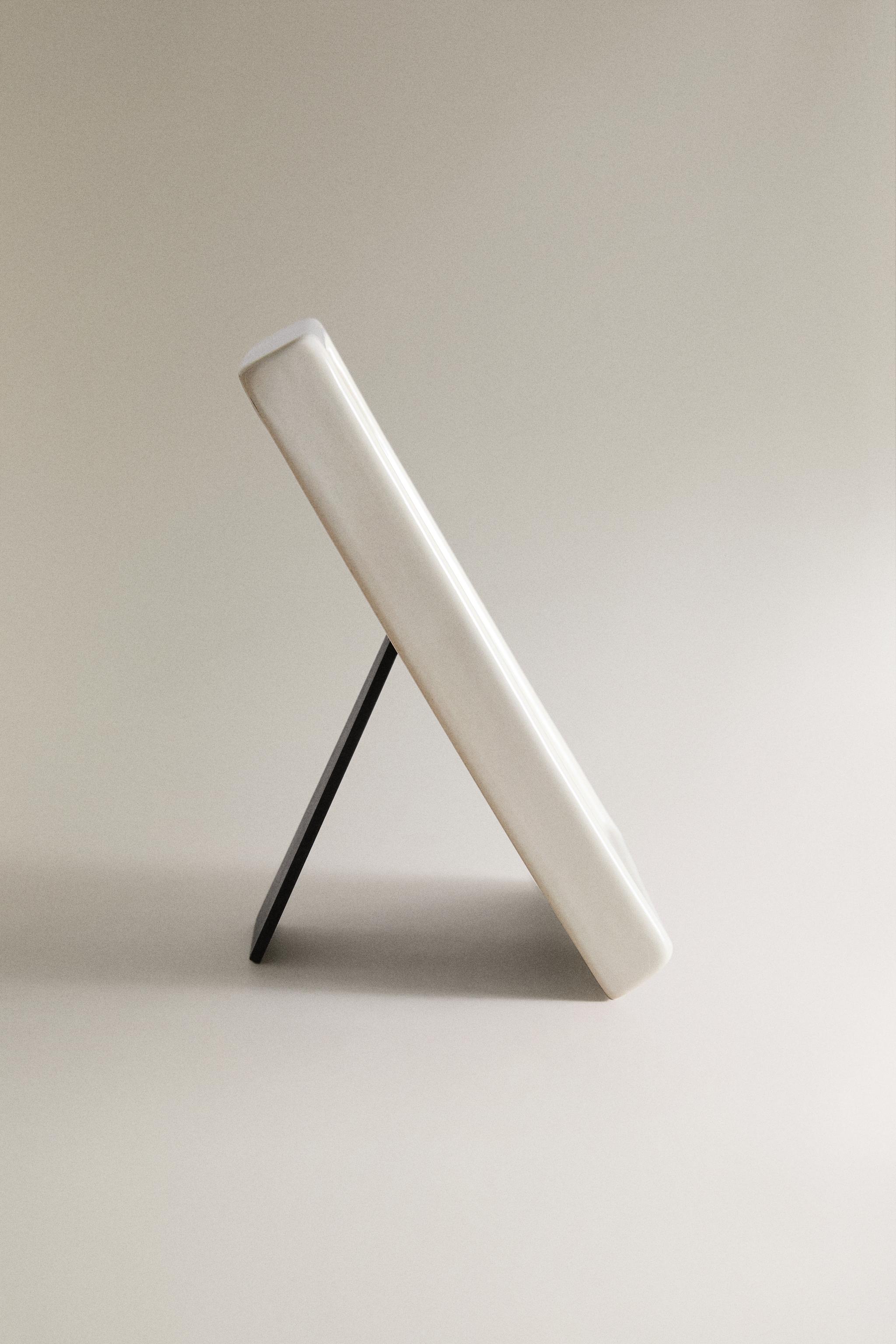 CERAMIC PICTURE FRAME — White