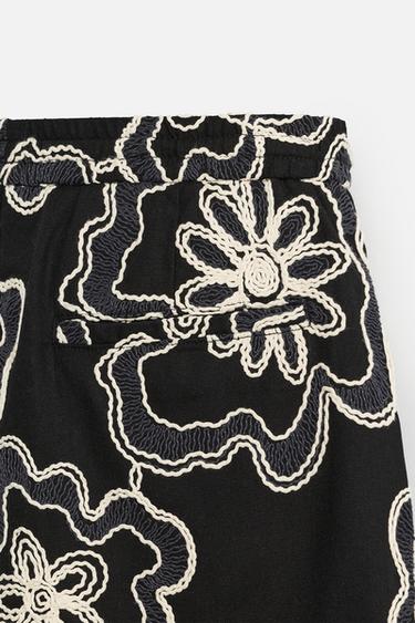 EMBOSSED EMBROIDERED BERMUDA SHORTS - Black by Zara - Image 9