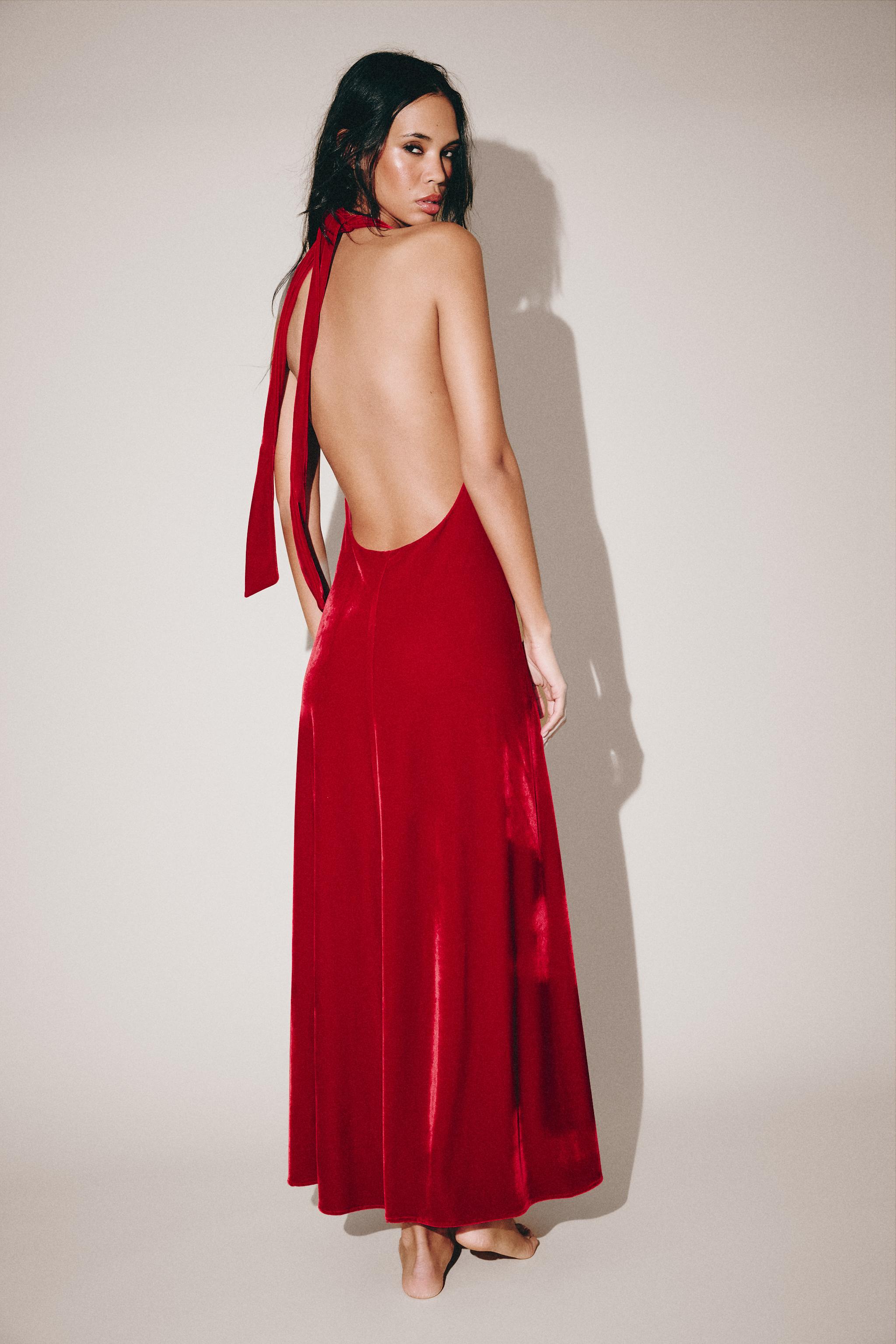 ROBE HALTER EN VELOURS