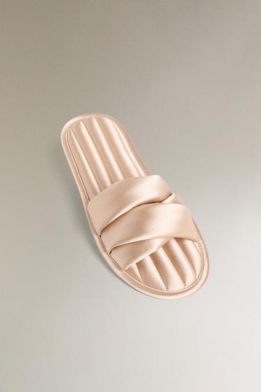 CHAUSSONS BOUT OUVERT MATELASSÉS SATIN - Beige de Zara - Image 5