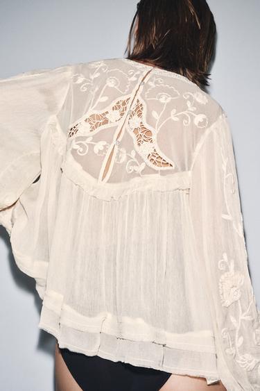 BLOUSE STRUCTURÉE BRODERIES FANTAISIE - Blanc cassé de Zara - Image 2