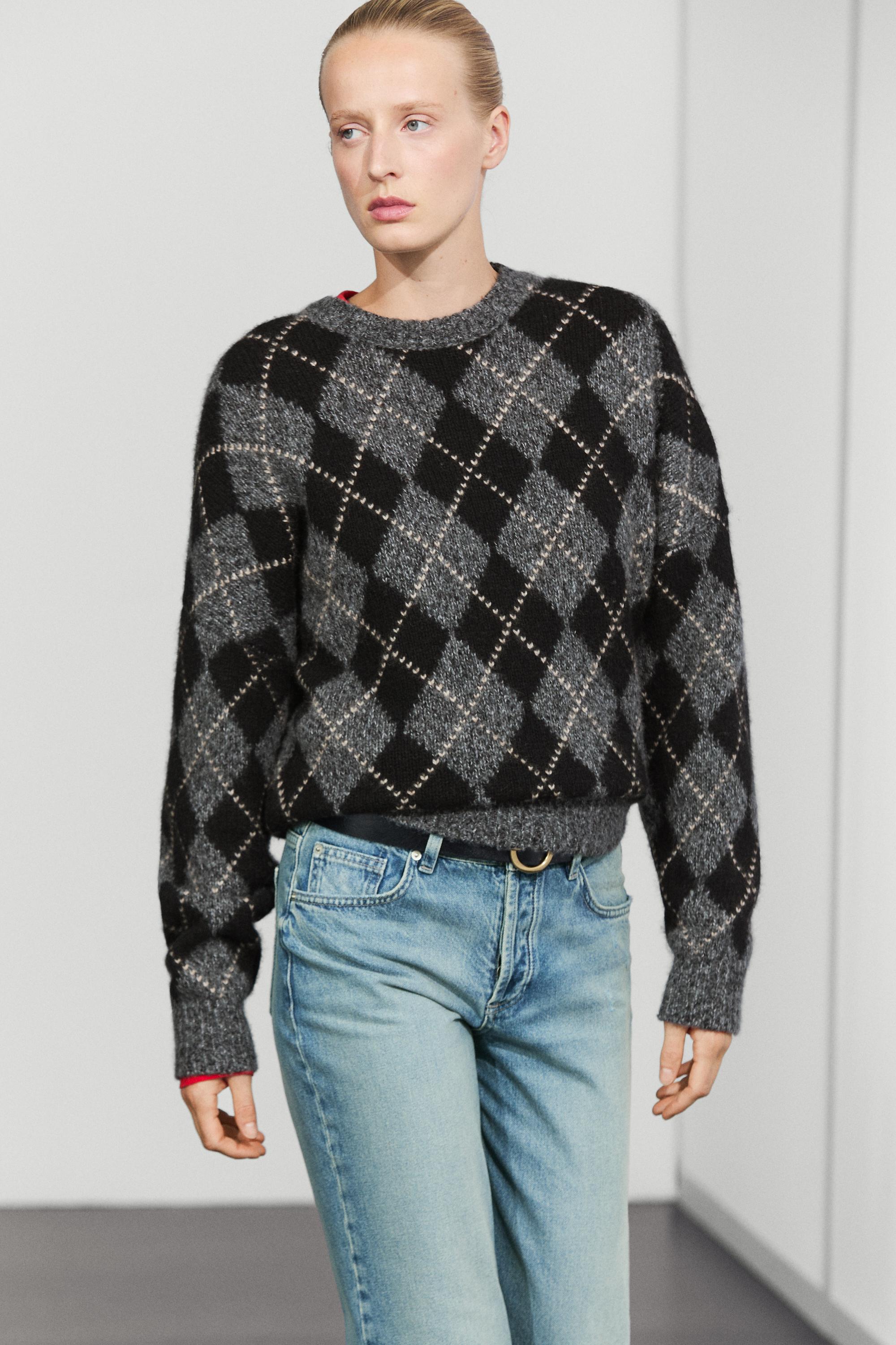 Pull en maille à motif losanges et cachemire