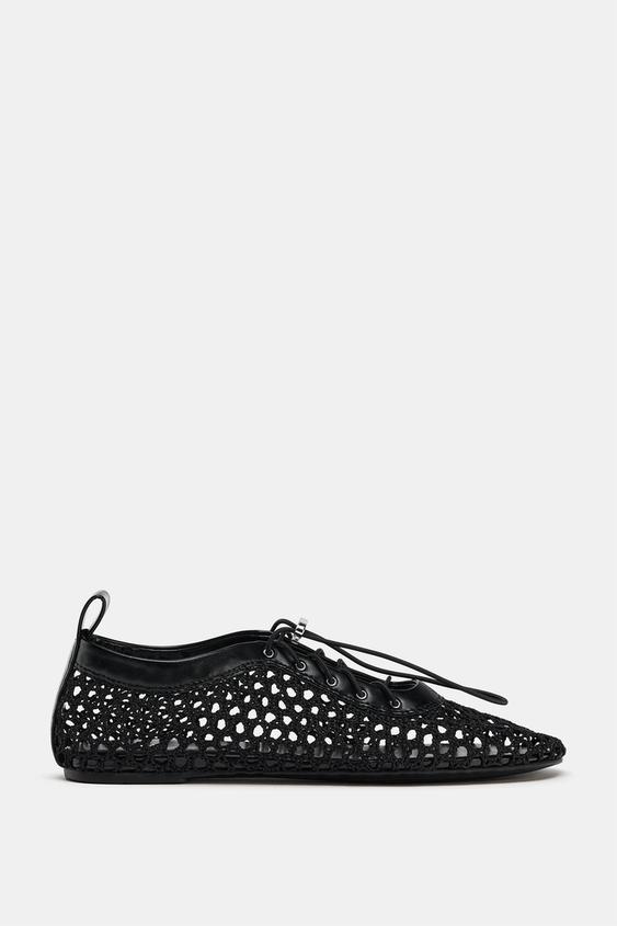 LOW HEEL MESH SHOES