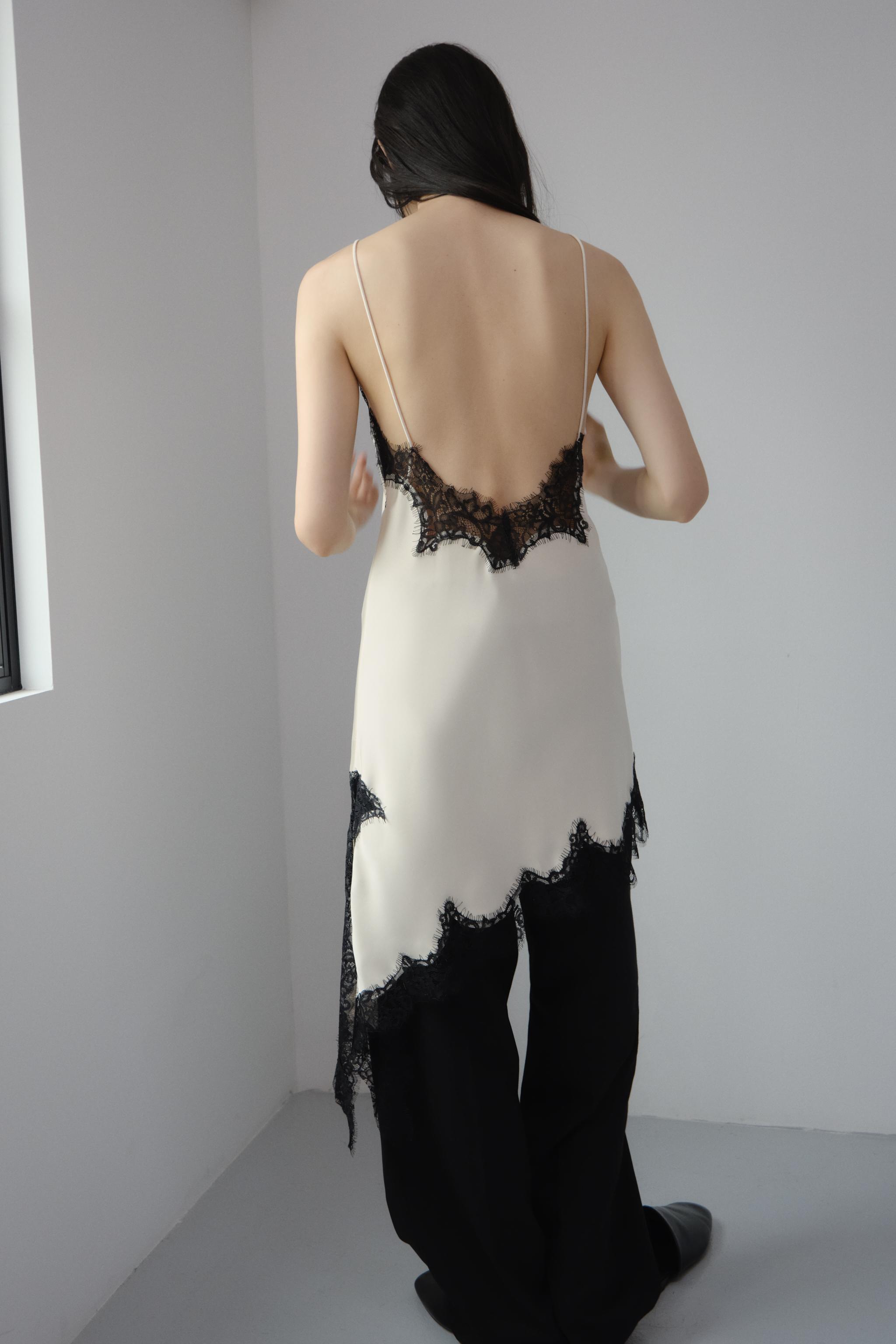 ZARA ZW COLLECTION アシンメトリーレースワンピース M ZARA】ZW COLLECTION アシンメトリーレースワンピース (ZARA