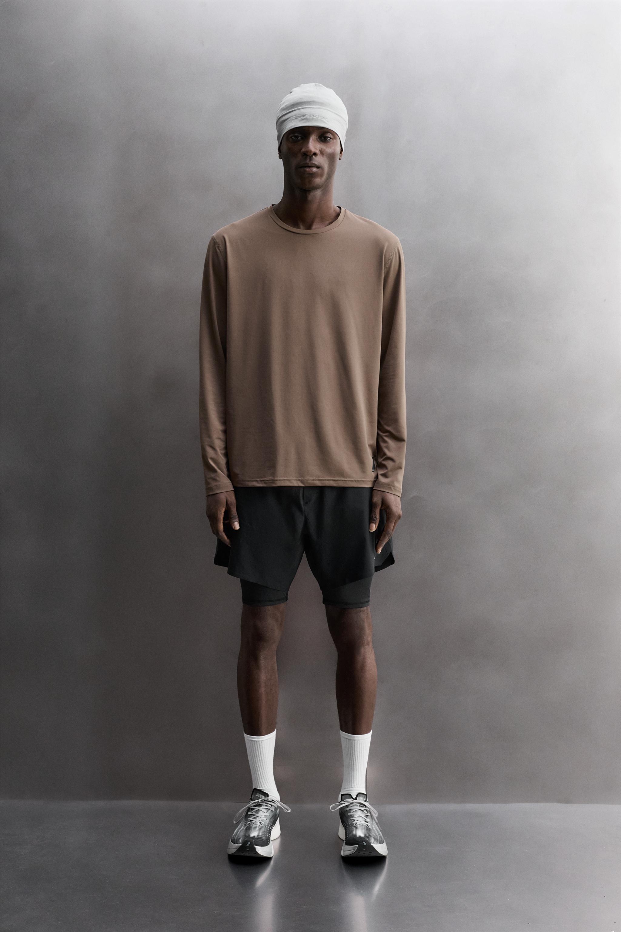 BASIC LONG SLEEVE TECHNICAL T-SHIRT - Brown | ZARA United States