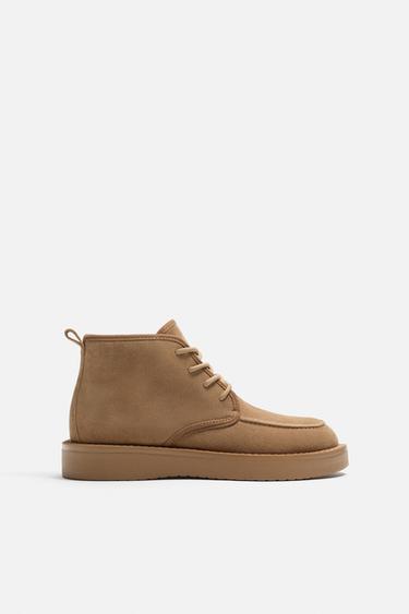 BOTÍN PIEL FORRO POLAR - Marrón Camel de Zara