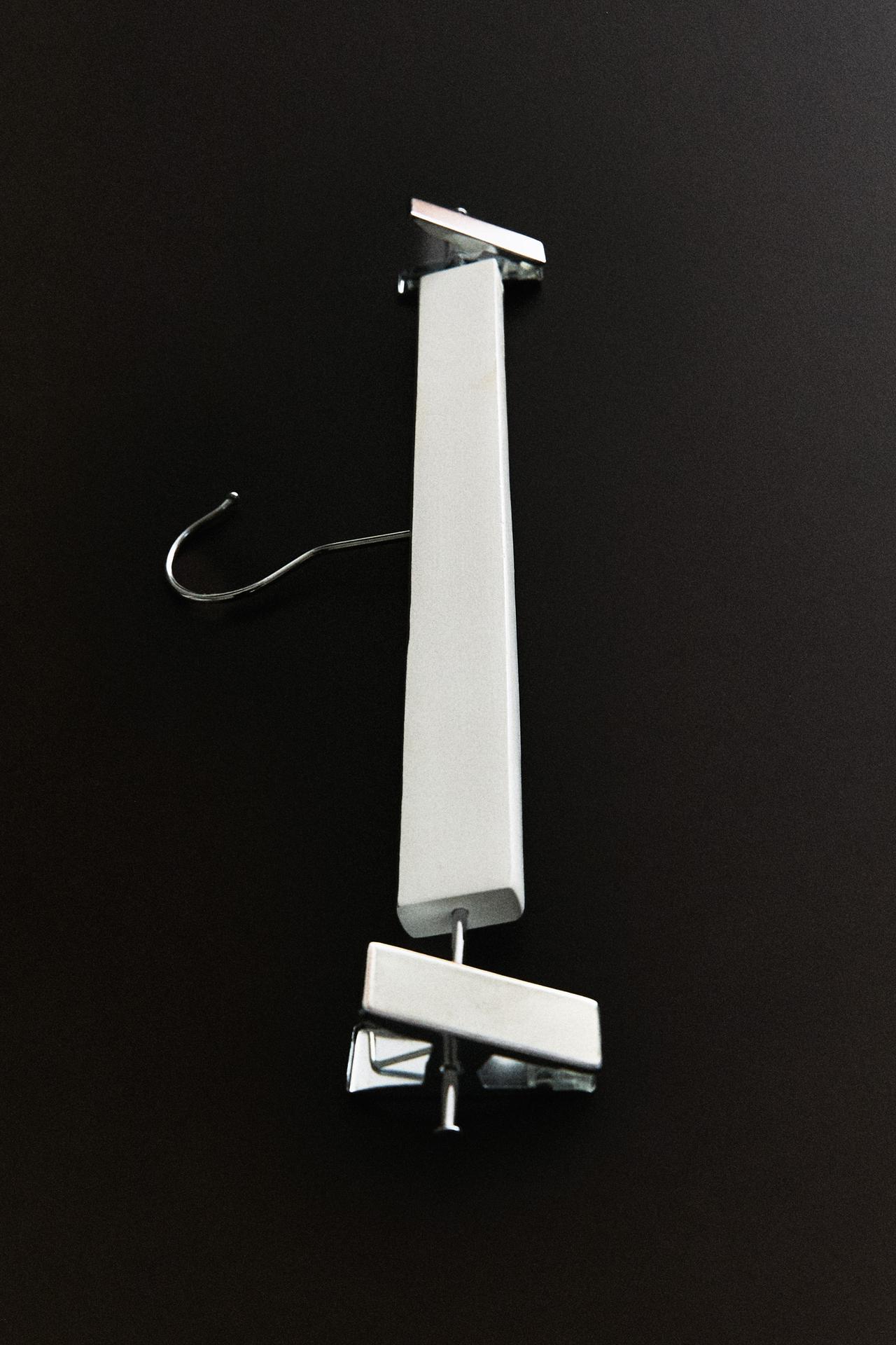 WOODEN SKIRT HANGER (SET OF 3) — White