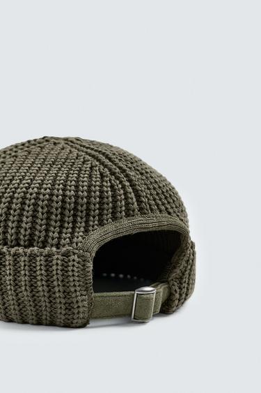 BONNET COURT EN MAILLE - Kaki de Zara - Image 5