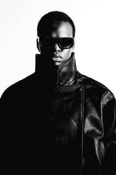 LIMITED EDITION OVAL SUNGLASSES - Black by Zara