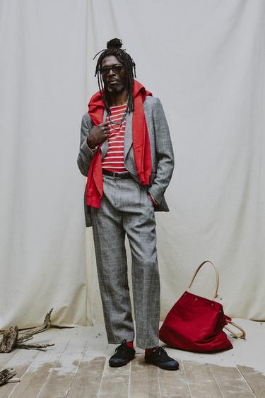 Zaras SHOPPINGVÄSKA MED SKINNDETALJER AARON LEVINE X ZARA - Röd