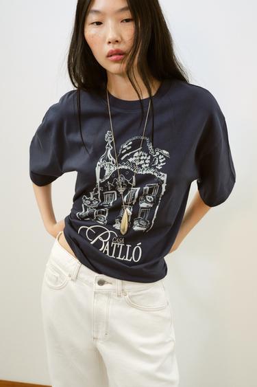 T-SHIRT IMPRIMÉ ©CASA BATLLÓ - Bleu pétrole de Zara - Image 3