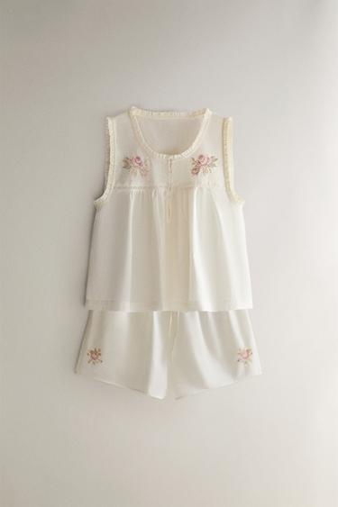 SHORTS WITH FLORAL EMBROIDERY - Oyster-white by Zara - Image 3