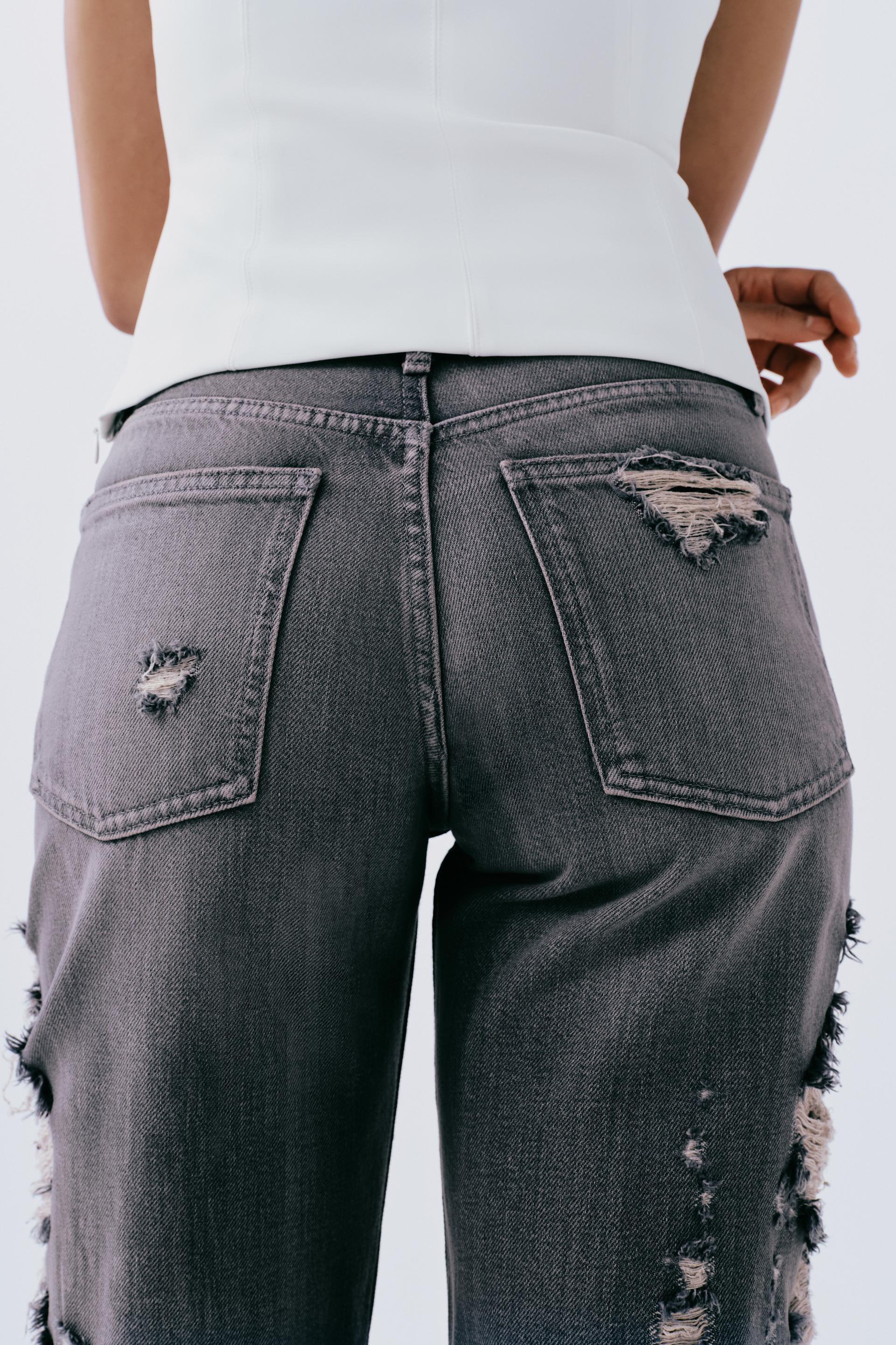 zara snake print jeans, size 4 shown on a 26” waist