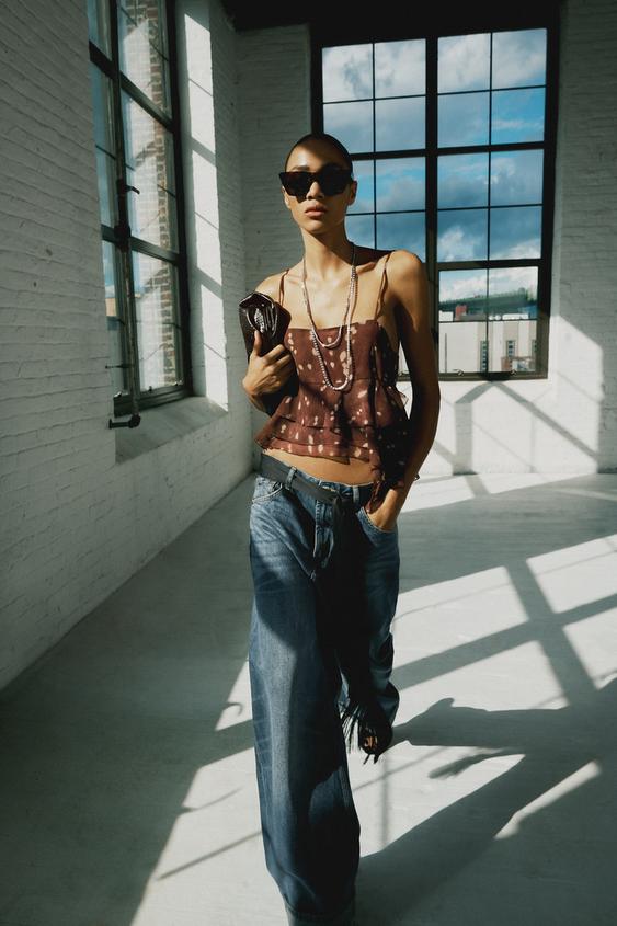 TOP VOLANTES ESTAMPADO ANIMAL - Khaki de Zara - Imagen 0