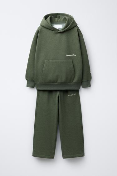 BRUSHED FLEECE SWEATSHIRT AND TROUSERS SET WITH SLOGAN - Green by Zara - Image 0
