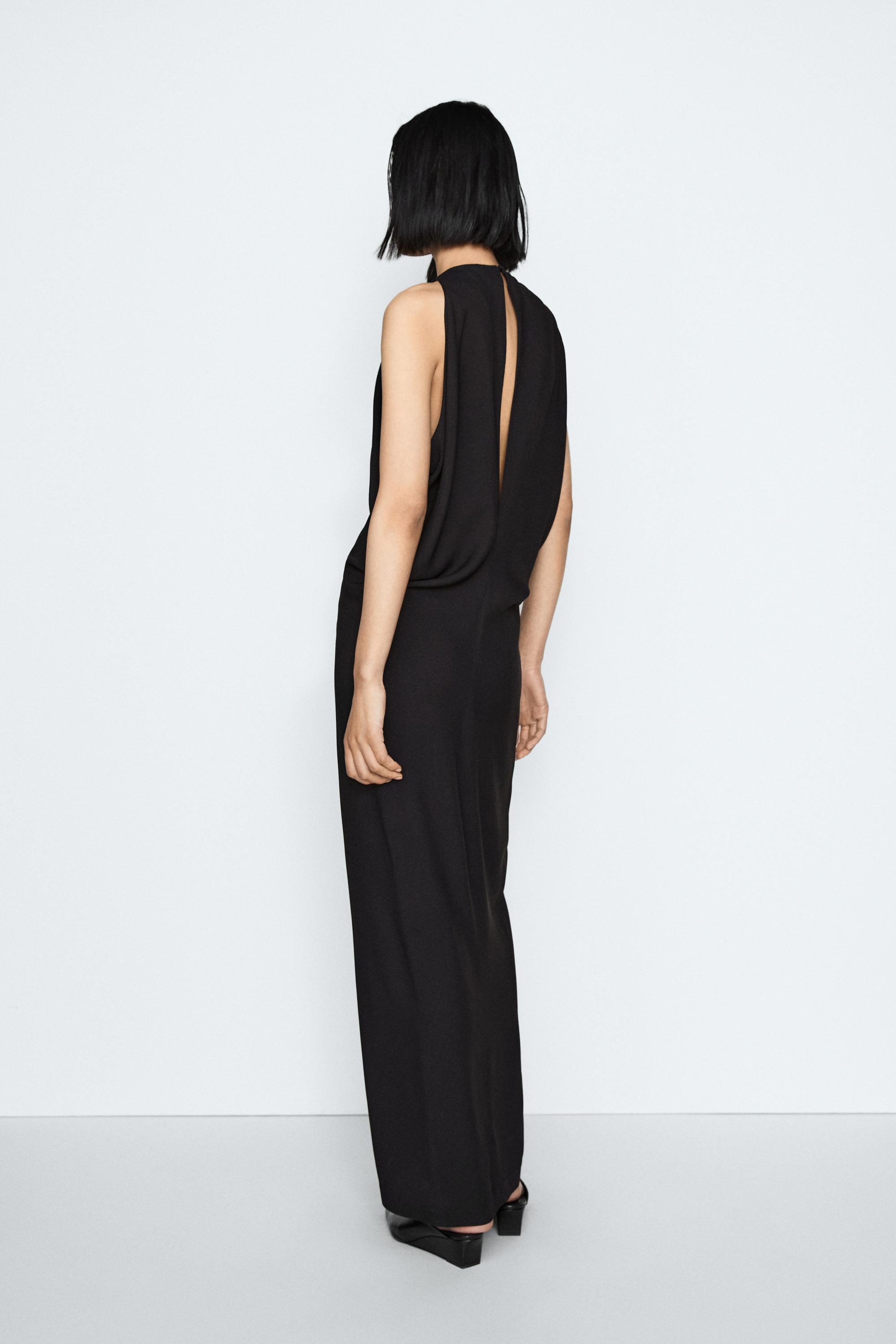 Pleated midi dress — Black