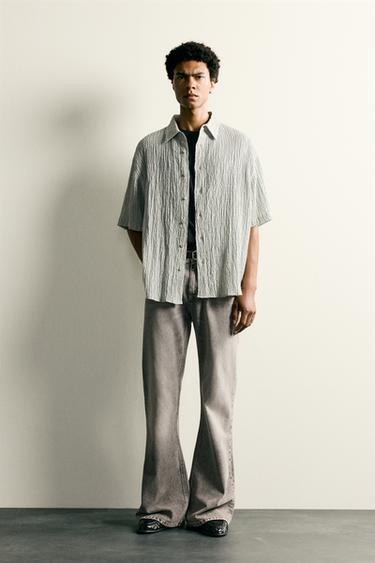 OVERHEMD MET RELIËF IN RELAXED FIT - Lichtgrijs van Zara