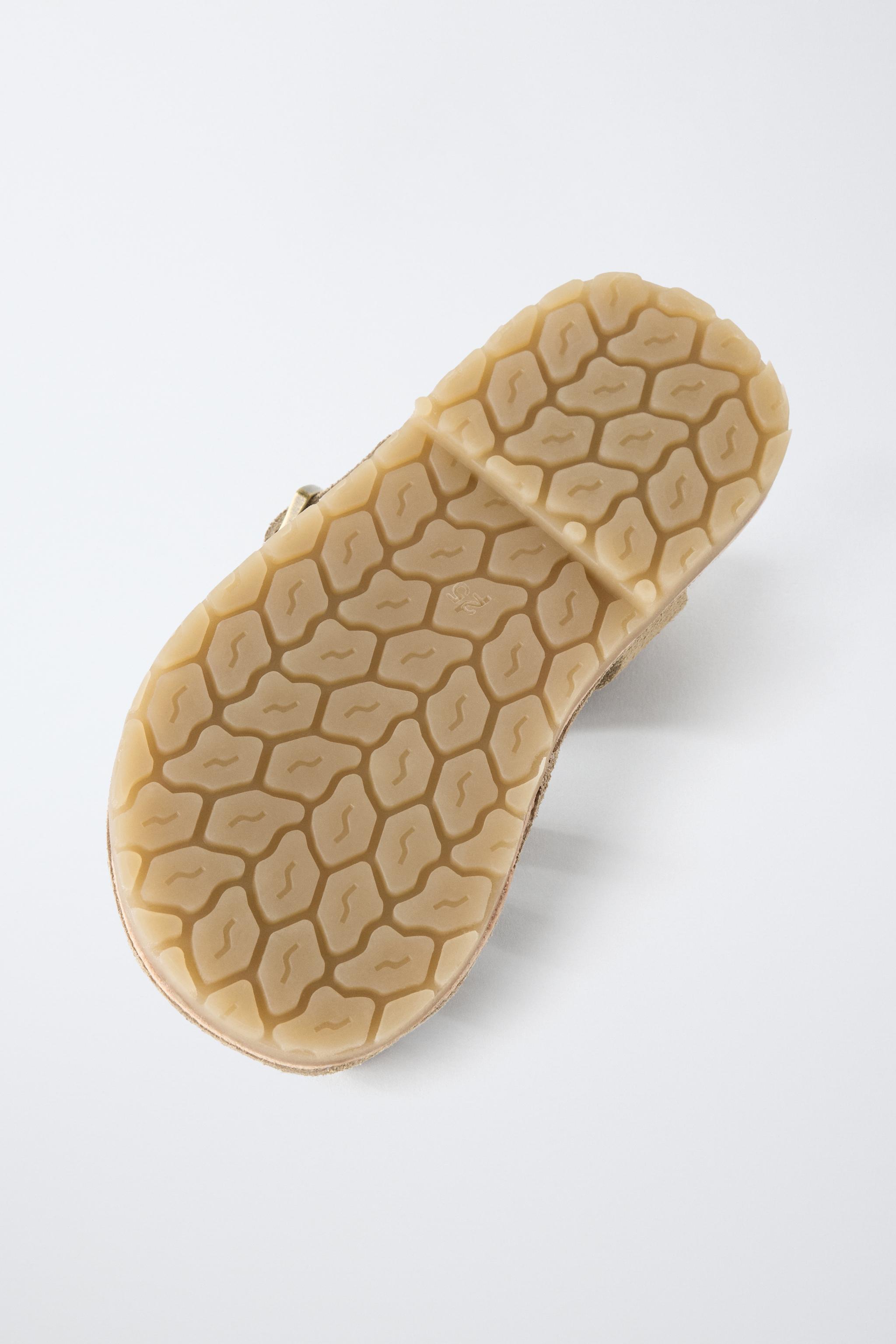 SANDALES STYLE PLAGE EN CUIR