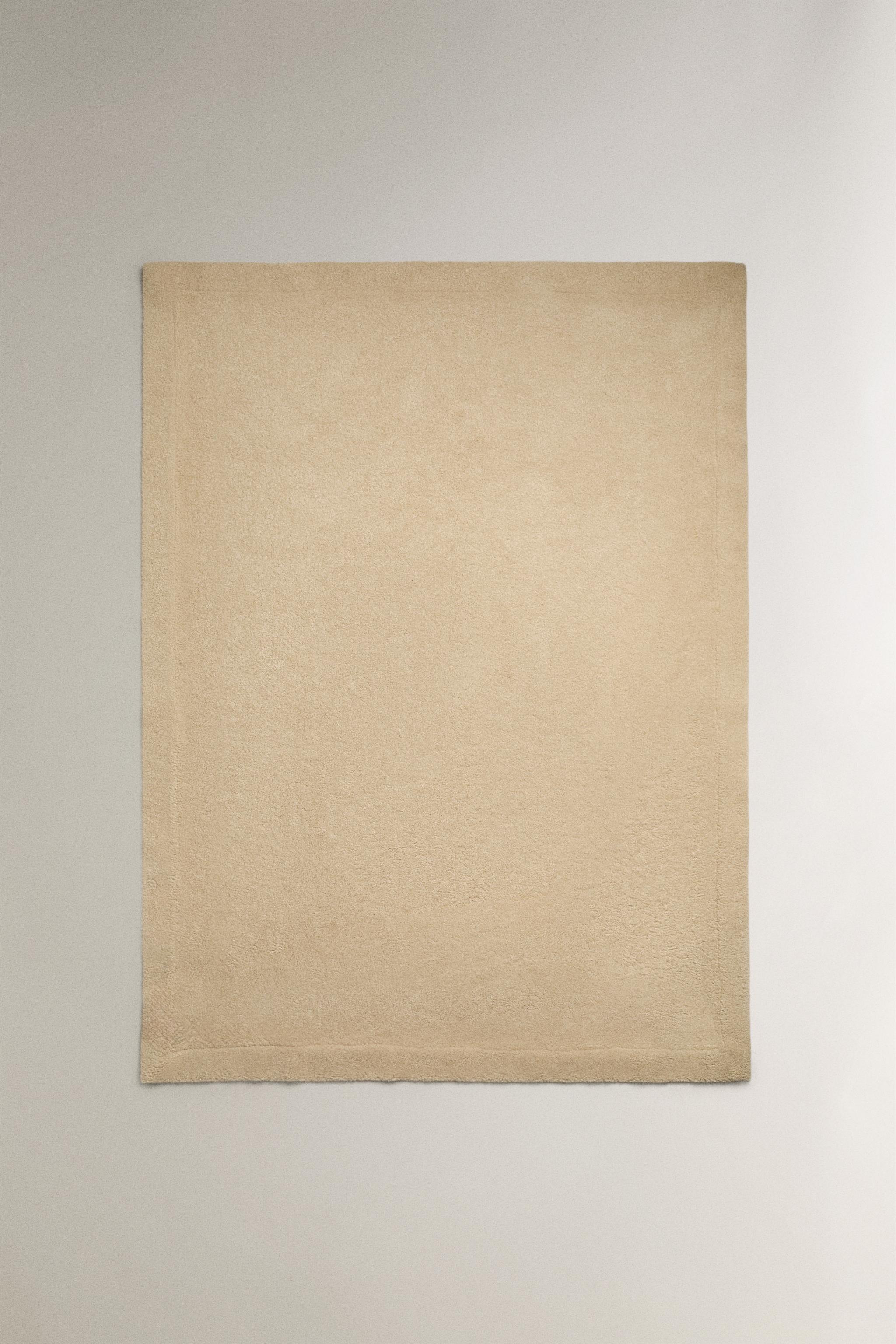 CHECK FAUX FUR BLANKET