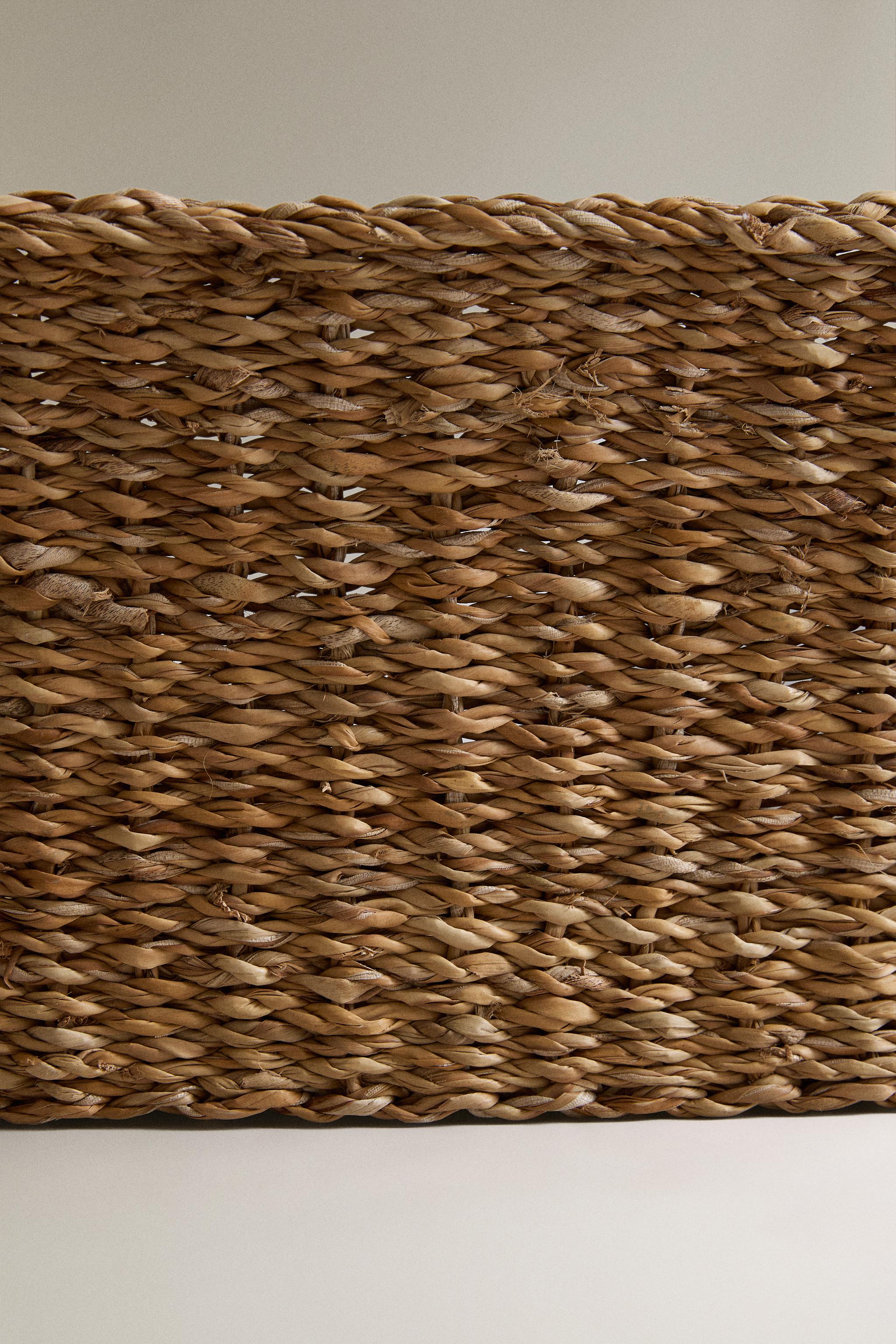 SEAGRASS PET BED