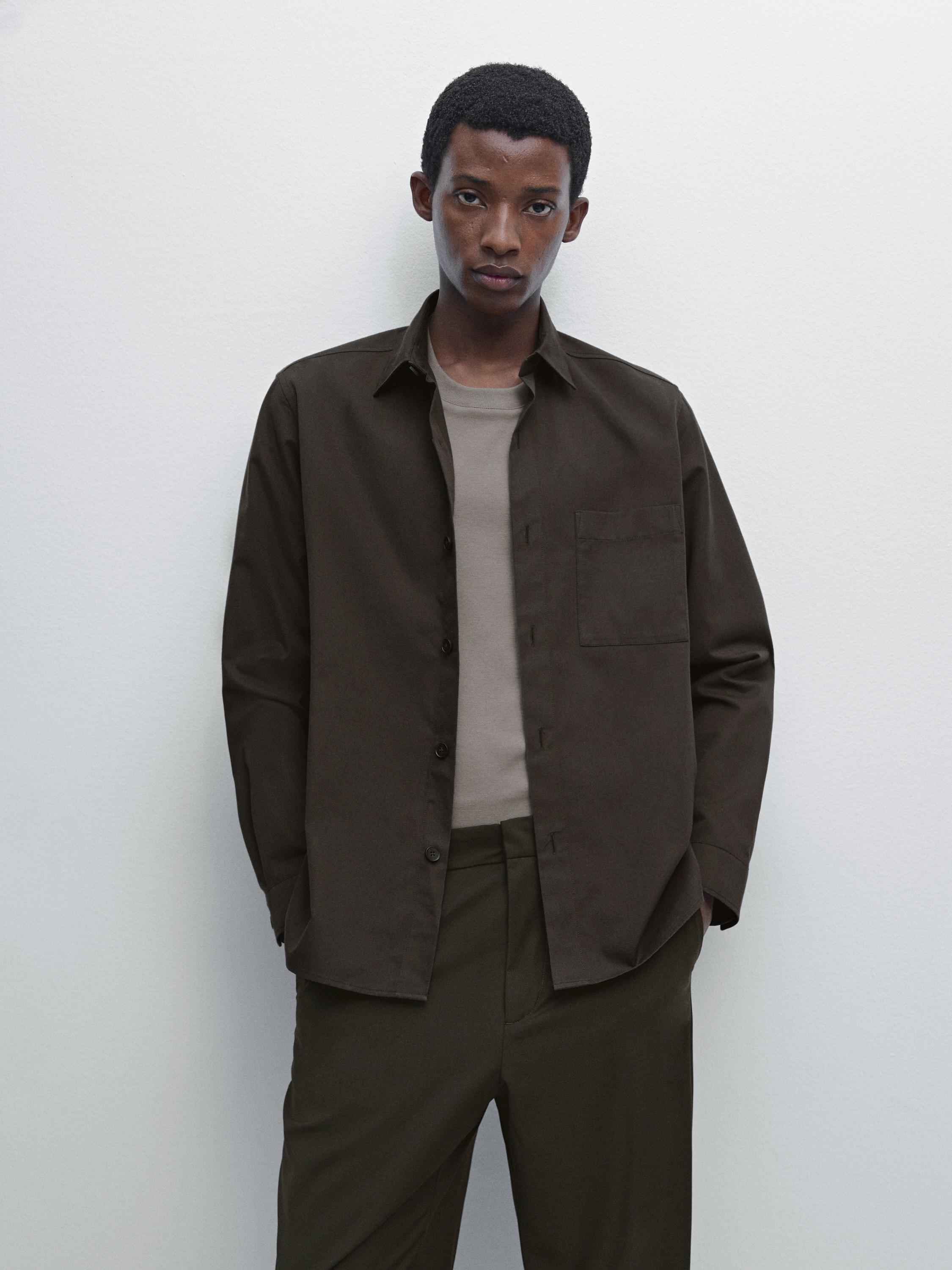 Relaxed fit shirt with pocket