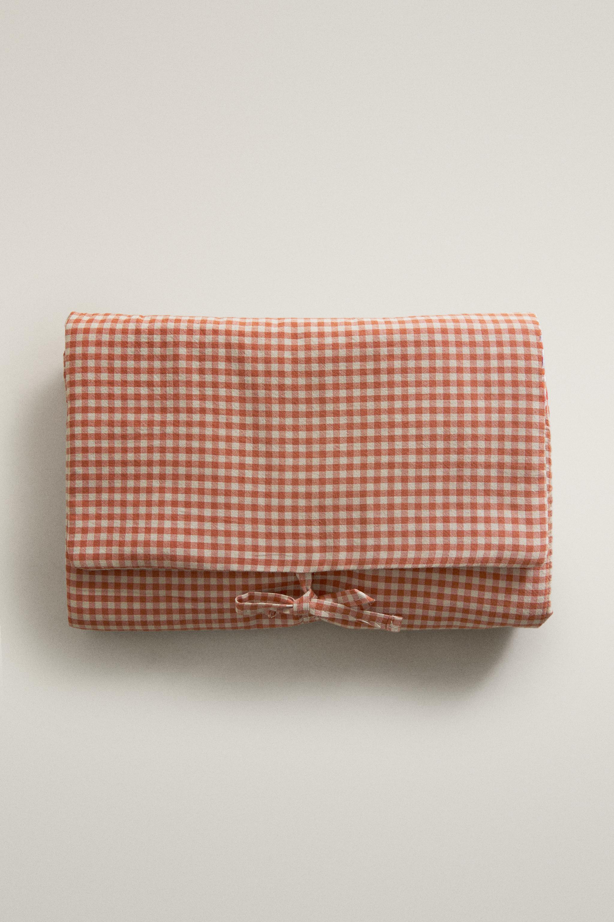 COTTON GINGHAM BABY CHANGING MAT