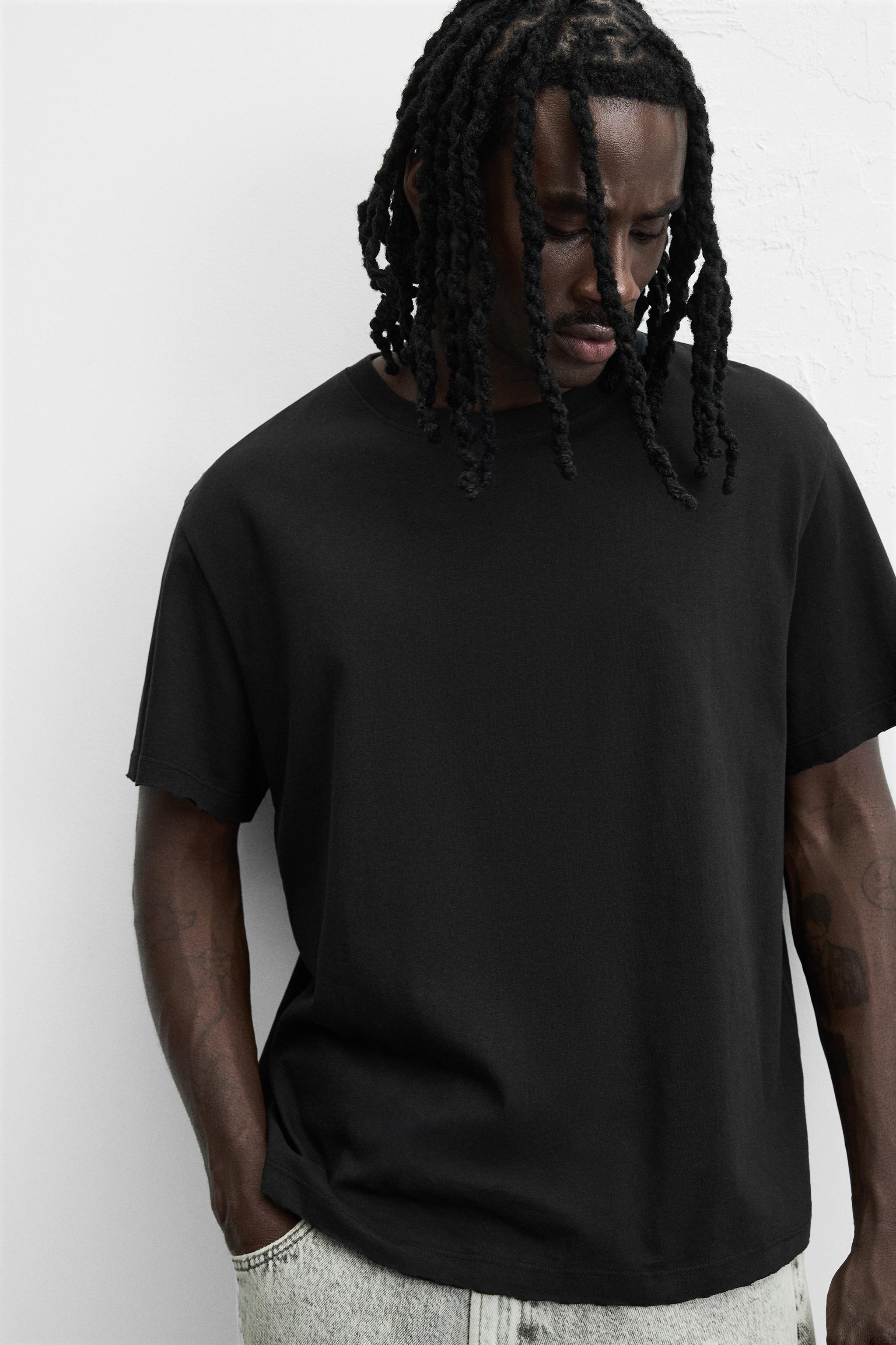 IRREGULAR TEXTURED T-SHIRT