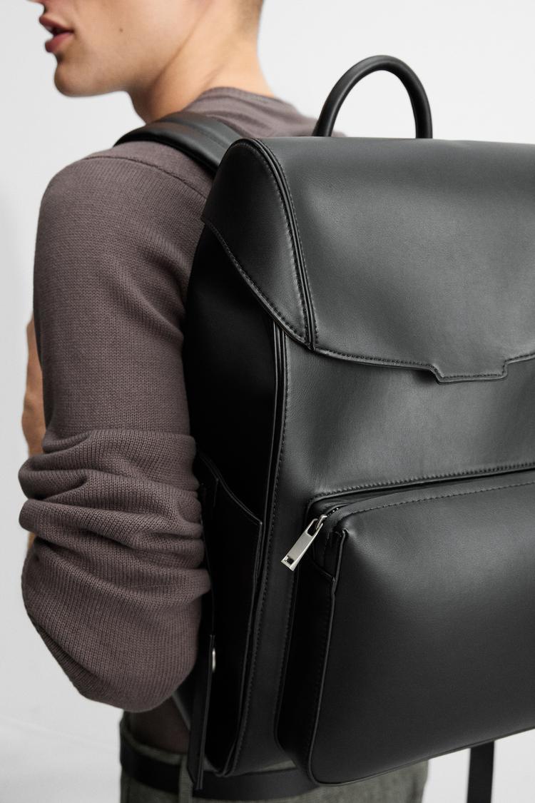 MOCHILA SOLAPA Negro ZARA Mexico