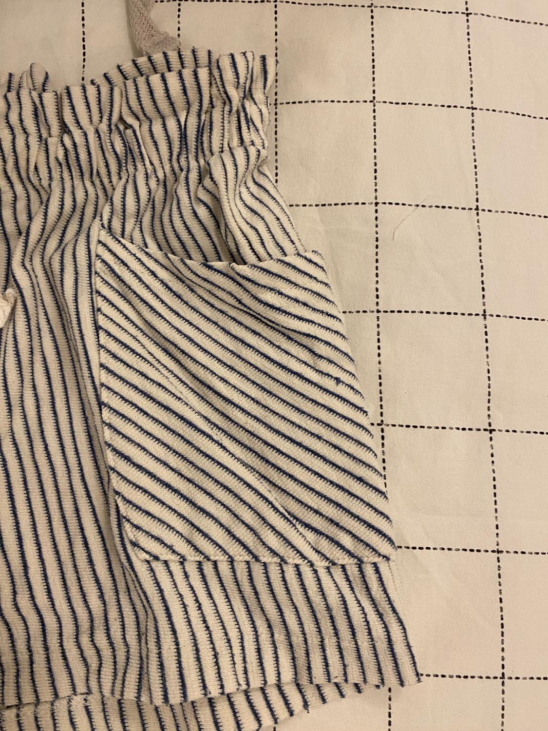 STRIPED BERMUDA SHORTS - Image 4