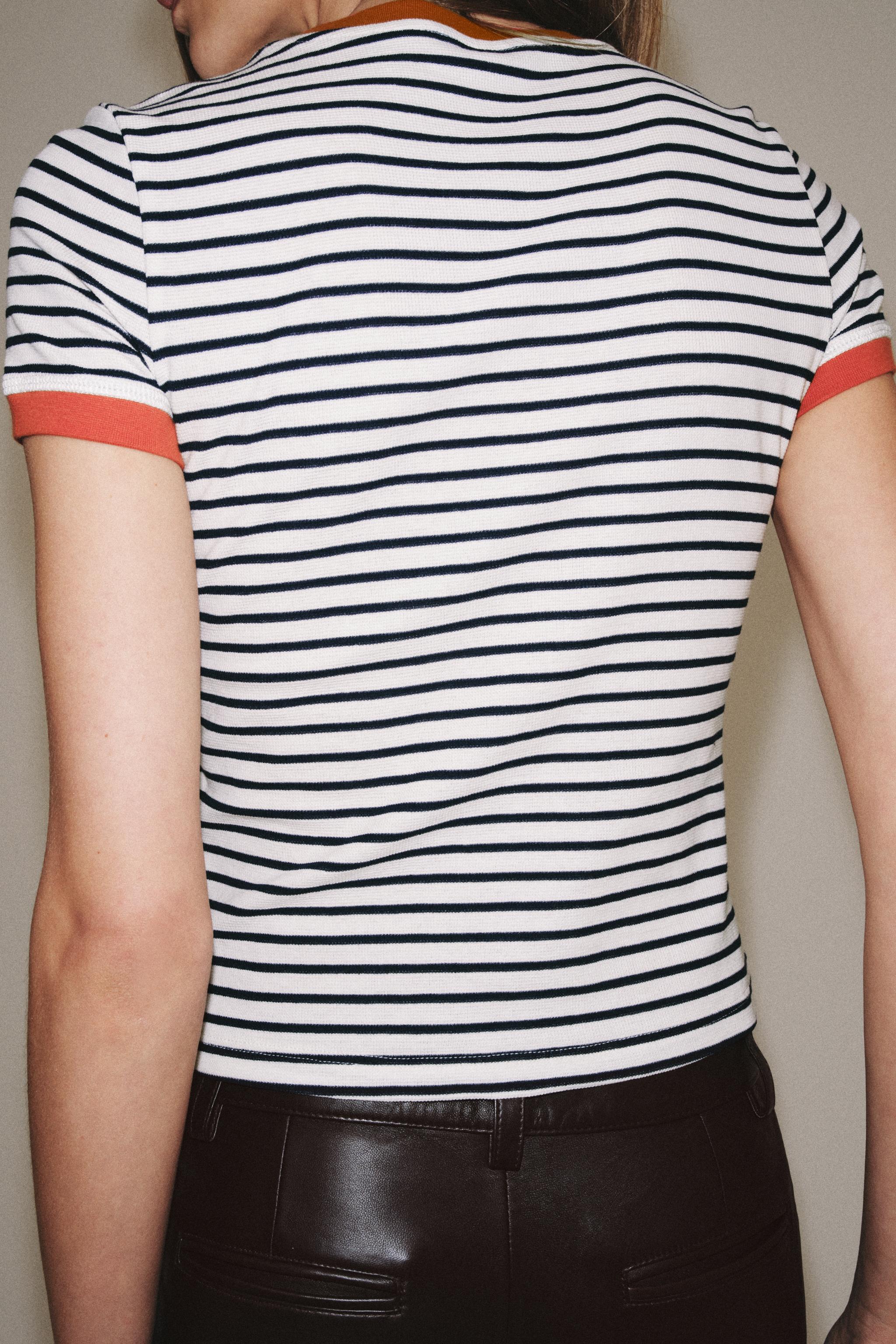 STRIPED SHORT SLEEVE T-SHIRT
