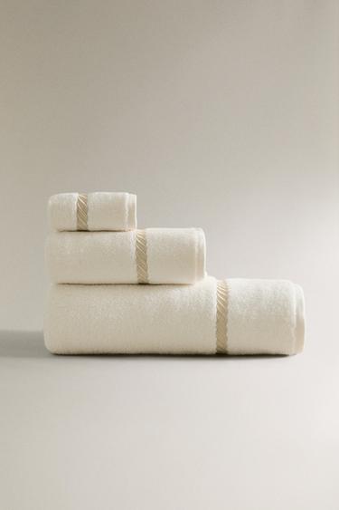 EMBROIDERED CORD BATH TOWEL - Oyster-white by Zara