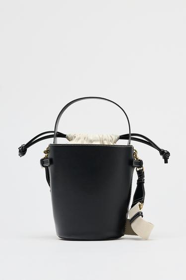 BUCKET PESPUNTE FRUNCIDO - Negro de Zara