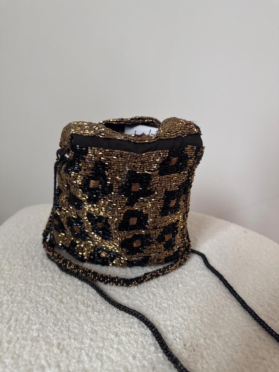 LEOPARD PRINT BEADED BUCKET BAG - Image 2