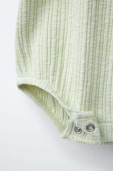 BODY STRUCTURE PALMIER - Vert clair de Zara - Image 3