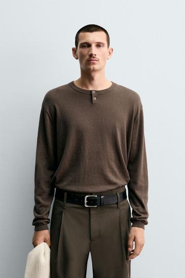 COTTON-CASHMERE BUTTON NECK SWEATER - Chocolate by Zara