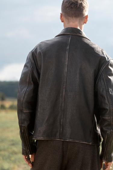 BLOUSON EN CUIR AVEC CEINTURE ÉDITION LIMITÉE - Marron foncé de Zara - Image 4
