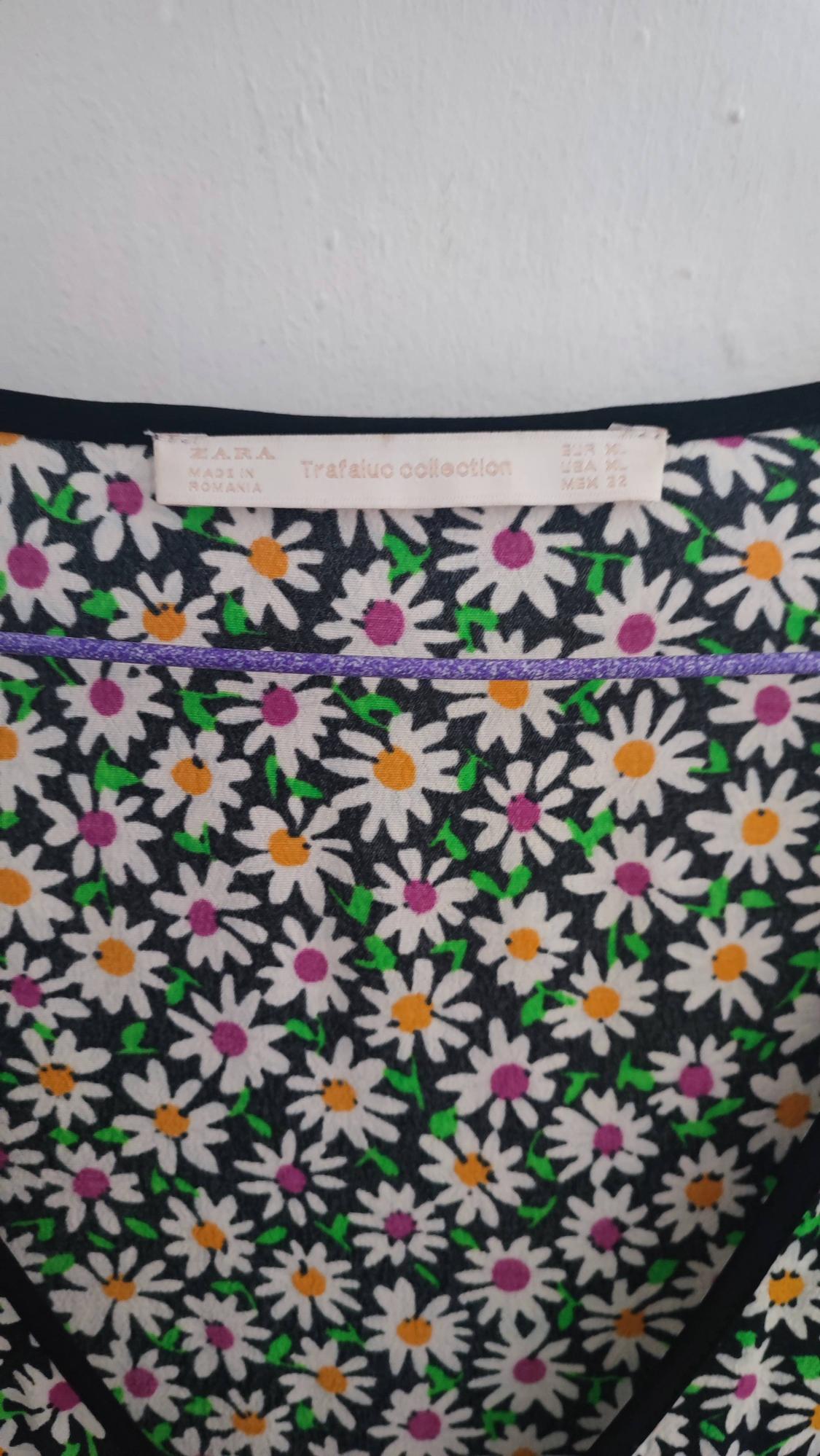 BLUSA CRUZADA DE FLORES - Image 4