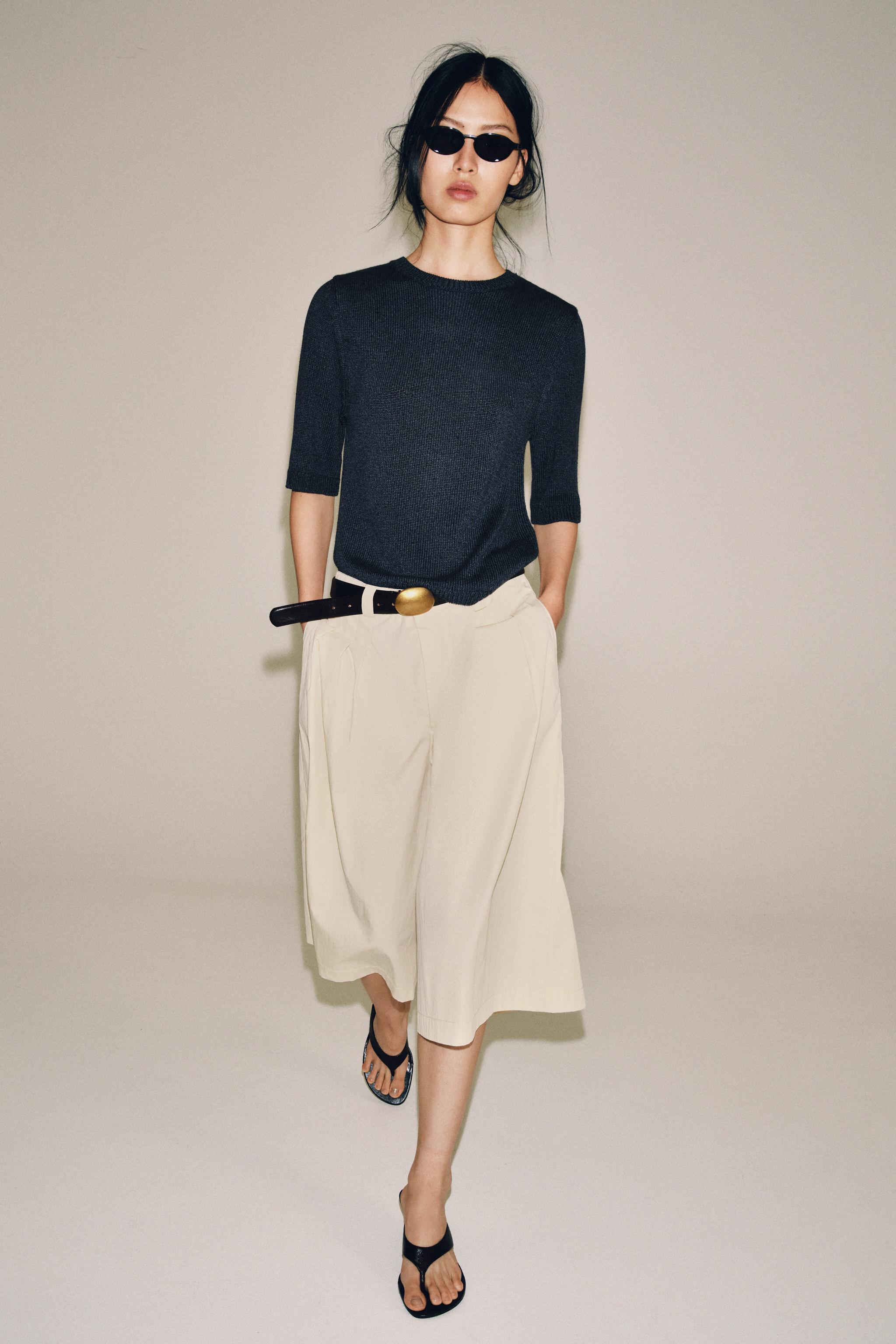 SHORT SLEEVE KNIT TOP