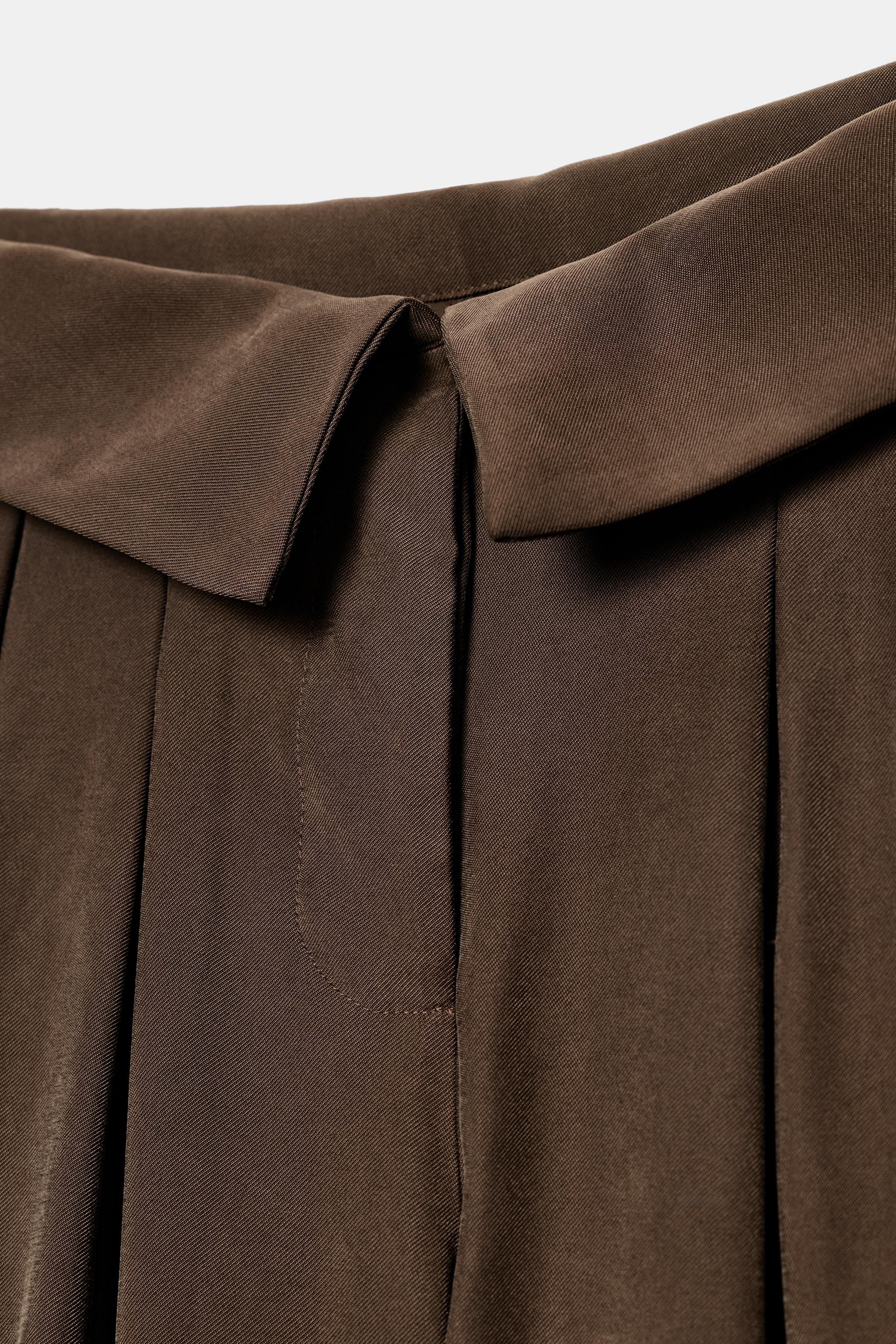 PLEATED PANTS WITH FOLD-OVER WAIST