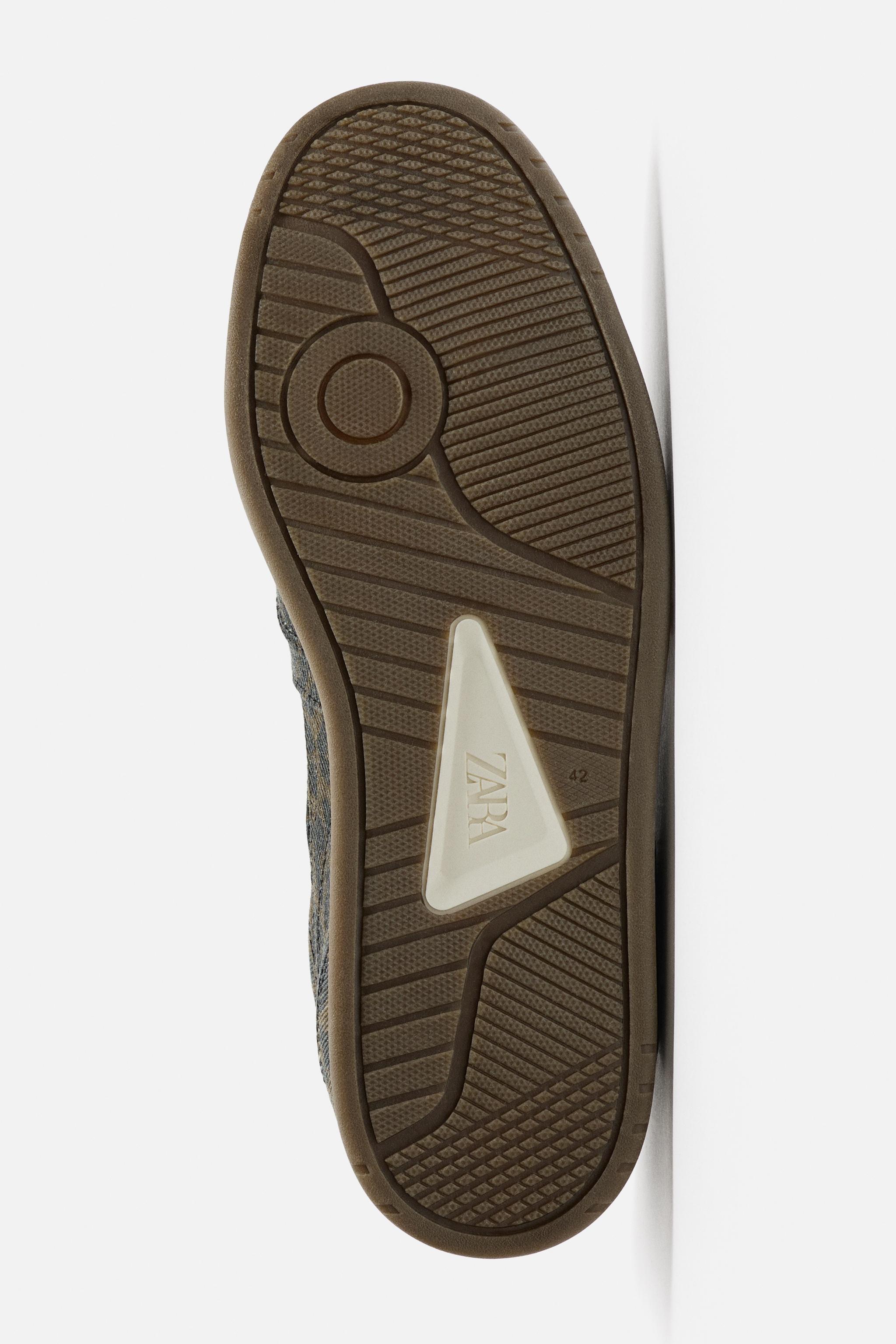 アニマル柄スニーカー - マルチカラー | ZARA Japan / 日本