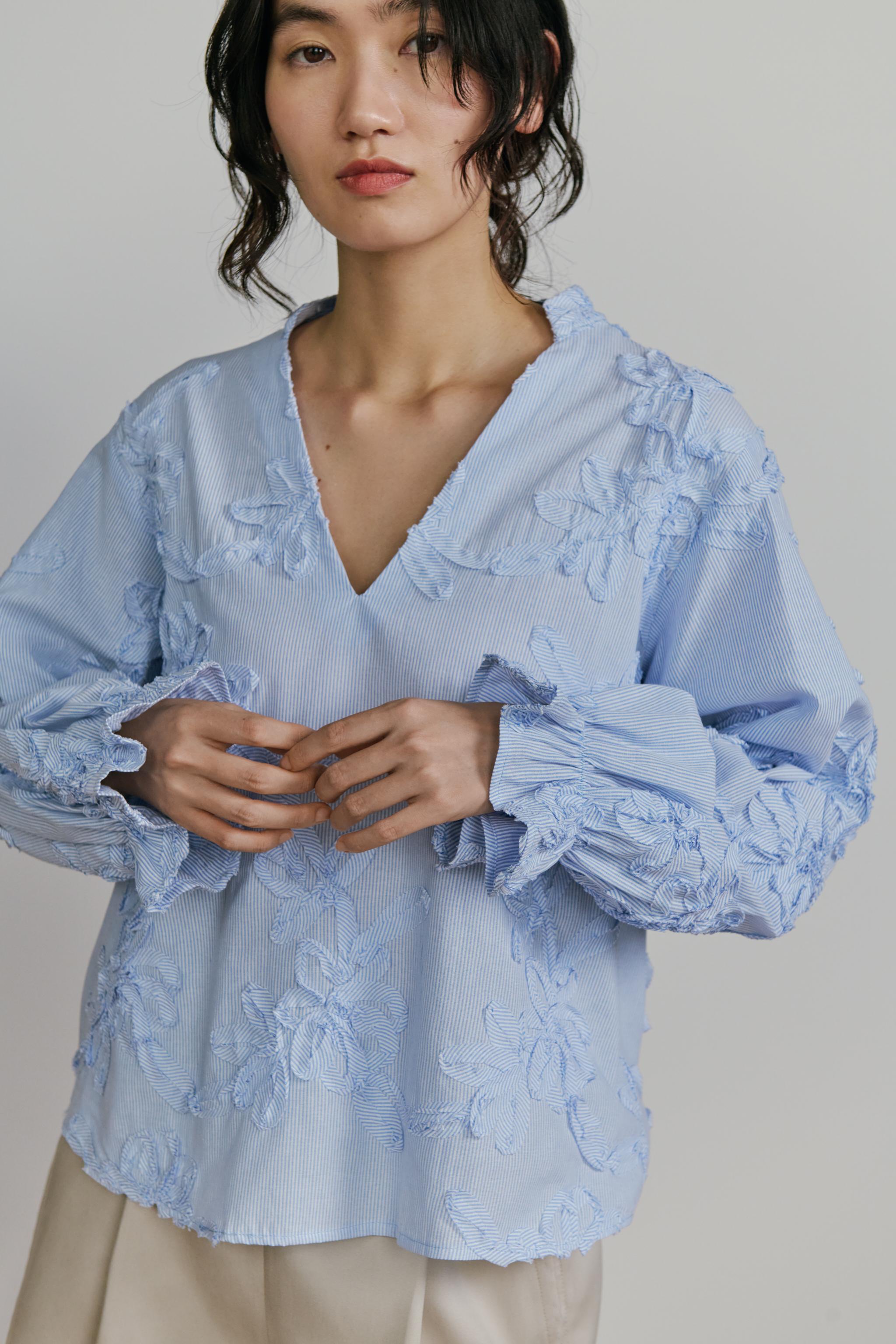 ZARA - 新品 ZARA テクスチャープリント ブラウス Lサイズの通販
