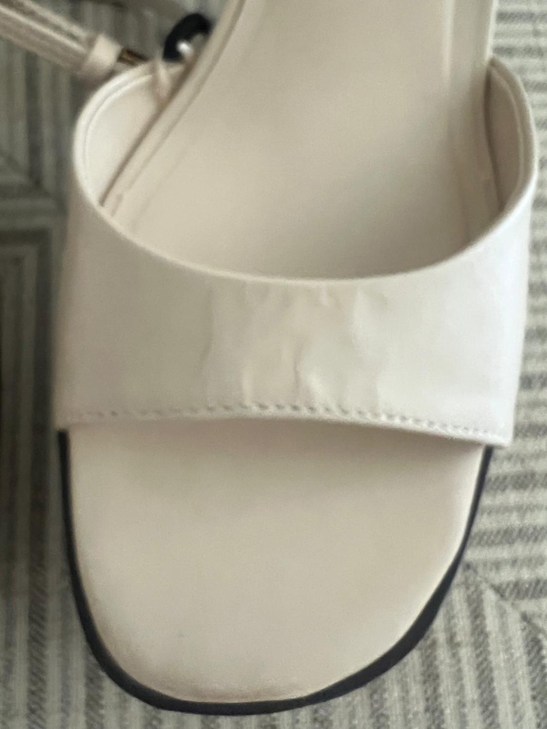 LEATHER PLATFORM HEELED SANDALS - Image 7