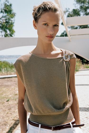 KNIT TOP WITH METALLIC TRIMS - Dark camel by Zara