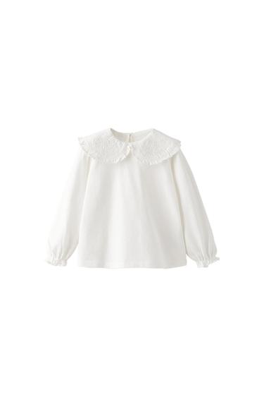 BLUSÓN CUELLO BABERO BORDADOS
