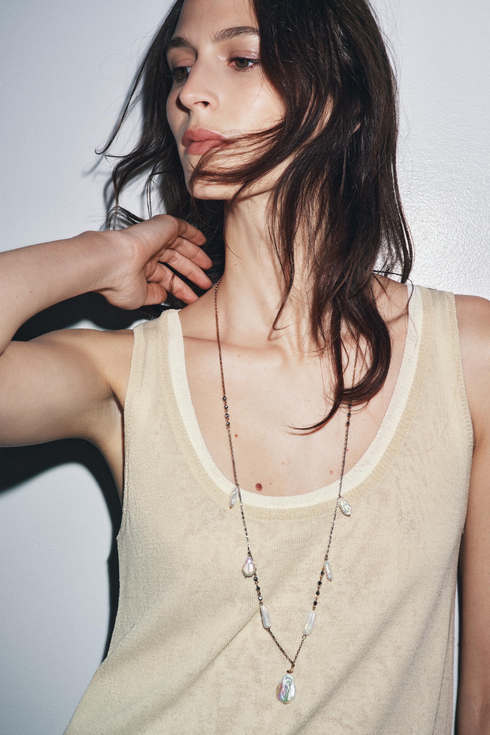 ZARA トップス $_57.JPG?set_id=880000500F