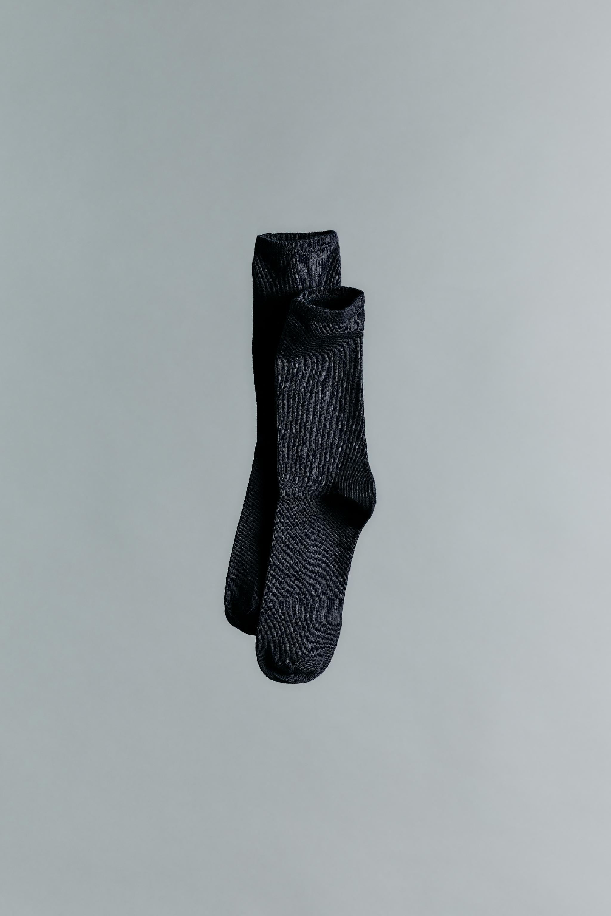 FOUR-PACK SOLID MID-CALF SOCKS — Navy blue
