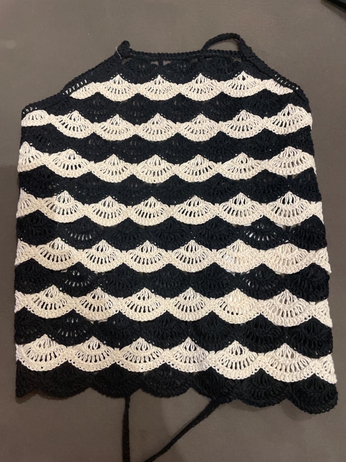 KNIT CROCHET TOP
