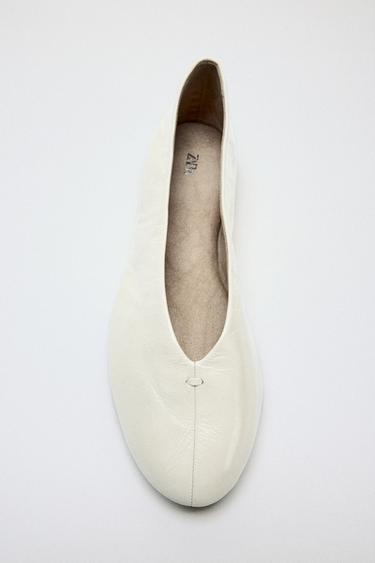 FLAT LEATHER BALLET FLATS - Ecru White by Zara